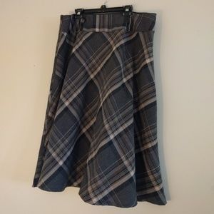 Grey plaid knee length skirt